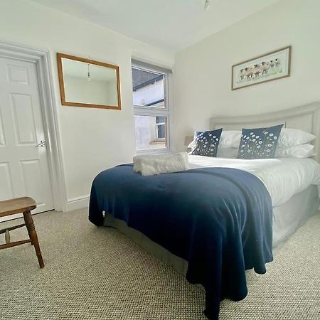 64 Bath Road - Central To Cheltenham Extérieur photo