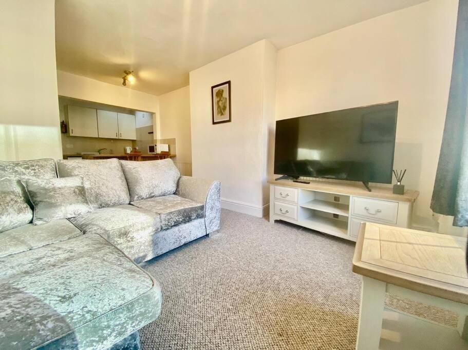 64 Bath Road - Central To Cheltenham Extérieur photo